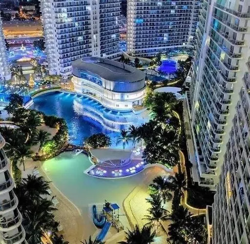 Azure Urban A12 Wavepool Near Mall Airport Apartamento *